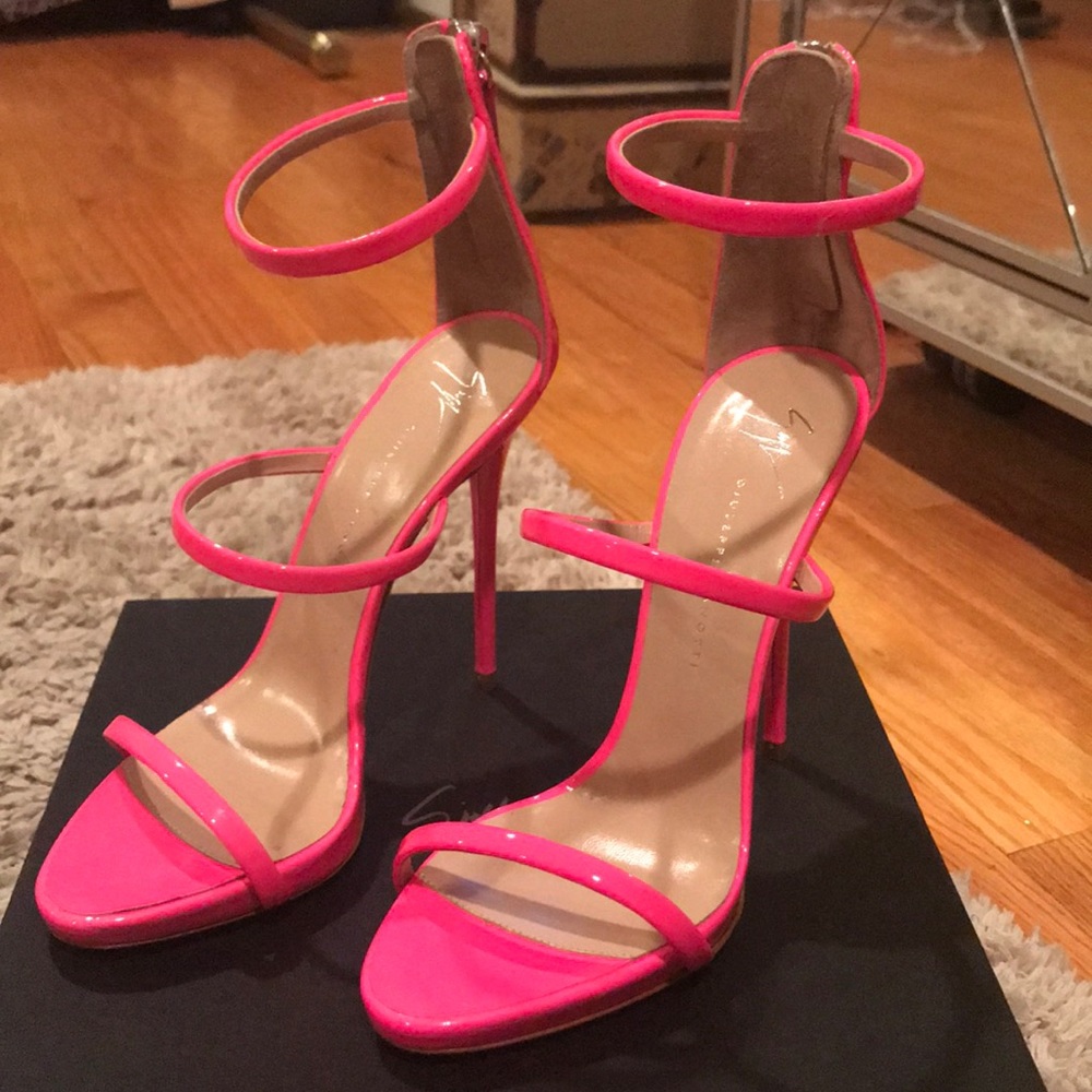 Giuseppe Zanotti vernice patent leather heels
